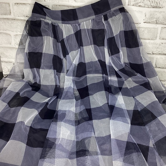 New York & Company Dresses & Skirts - New york & Company Plaid Tulle Tall skirt size Small Tall